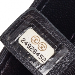 مملوكة مسبقًا Chanel Black Quilted Leather Daily Companion Flap Bag