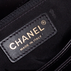 مملوكة مسبقًا Chanel Black Quilted Leather Daily Companion Flap Bag