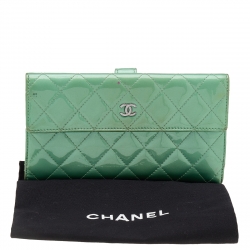 Pre Owned Chanel Mint Green Quilted Patent Leather French Flap Long Wallet