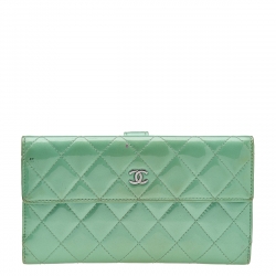 Pre Owned Chanel Mint Green Quilted Patent Leather French Flap Long Wallet