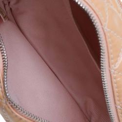 مملوكة مسبقًا حقيبة  شانيل مجموعة فالنتاين كاميرا جلد مبطن لامع بيج