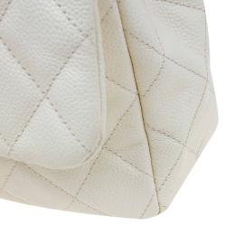 مملوكة مسبقًا حقيبة شانيل أومبير جامبو جلد كافيار أحمر/أبيض مبطن بقلاب