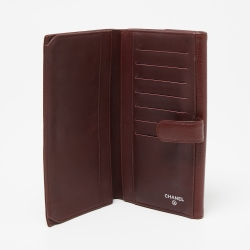 Pre Owned محفظة كونتنينتال شانيل جلد كافيار عنابية بشعار سي سي 