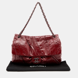Pre Owned Chanel Red Glazed Leather Twisted Maxi Flap Bag