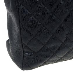 مملوكة مسبقًا حقيبة يد شانيل غراند شوبينغ كافيار مبطنة سوداء