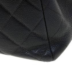 Pre Owned حقيبة شانيل جامبو كلاسيك جلد كافيار أسود مبطن بقلاب واحد