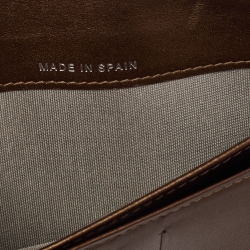 مملوكة مسبقًا محفظة شانيل تيمليس سي سي أل ين جلد كافيار ذهبي