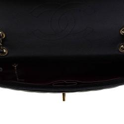 Pre Owned حقيبة شانيل كلاسيك بقلاب جلد مبطن بخطوط مائلة سوداء متوسطة