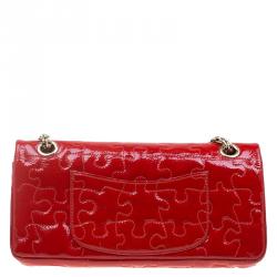 مملوكة مسبقًا Chanel Red Patent Leather Puzzle Reissue 2.55 East/West Flap Bag