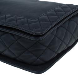 Pre Owned Chanel Black Calfskin Medium Boy Reverso Bag