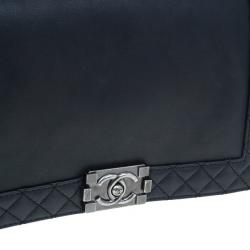 Pre Owned Chanel Black Calfskin Medium Boy Reverso Bag