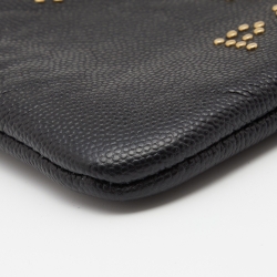 Pre Owned حافظة شانيل  دوفيل جلد كافيار مرصعة سوداء بسحاب 