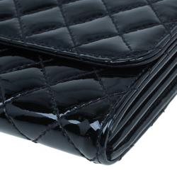 Pre Owned حقيبة شانيل كلتش صغيرة جلد لامع أسود للمساء 