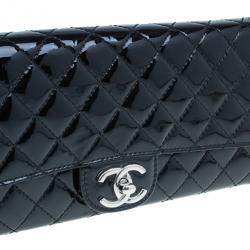 Pre Owned حقيبة شانيل كلتش صغيرة جلد لامع أسود للمساء 