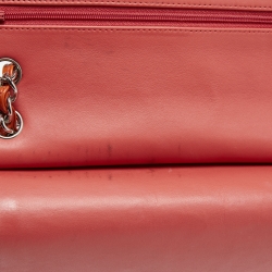 Pre Owned حقيبة شانيل جامبو كلاسيك جلد مبطن بيج فاتح بقلاب مزدوج