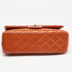 Pre Owned حقيبة شانيل جامبو كلاسيك جلد مبطن بيج فاتح بقلاب مزدوج