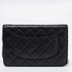 Pre Owned Chanel Black Quilted Leather Classic Wallet On Chain