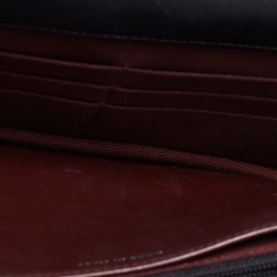 Pre Owned Chanel Black Quilted Leather Classic Wallet On Chain