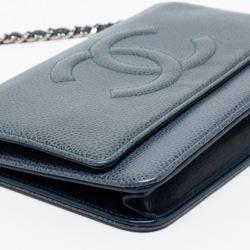 Pre Owned Chanel Blue Quilted Caviar Leather CC Timeless Wallet On Chain