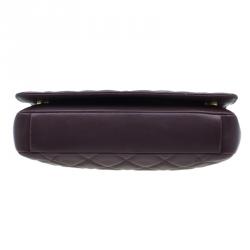 Pre Owned Chanel Burgundy Lambskin Leather Quilted Medium Diamond Flap Bag