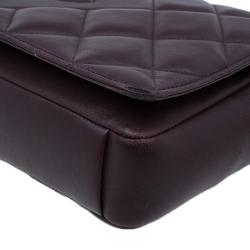 Pre Owned Chanel Burgundy Lambskin Leather Quilted Medium Diamond Flap Bag