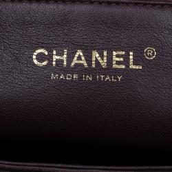 Pre Owned Chanel Burgundy Lambskin Leather Quilted Medium Diamond Flap Bag