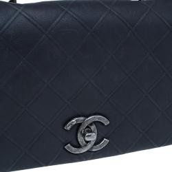 مملوكة مسبقًا Chanel Black CC Lambskin Quilted Flap Shoulder Bag