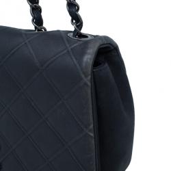 مملوكة مسبقًا Chanel Black CC Lambskin Quilted Flap Shoulder Bag