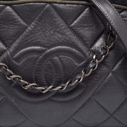 Pre Owned Chanel Grey/Black Quilted Leather Small Ballerine Camera Case Bag