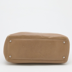 Pre Owned Chanel Beige Leather Small Cerf Executive Bag