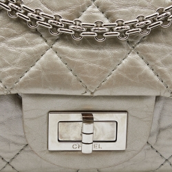 Pre Owned Chanel Metallic Silver Quilted Leather Reissue 2.55 Classic 227 Flap Bag