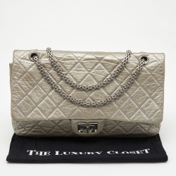 Pre Owned Chanel Metallic Silver Quilted Leather Reissue 2.55 Classic 227 Flap Bag