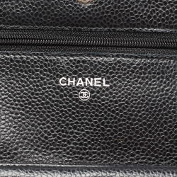 Pre Owned Chanel Black Quilted Caviar Leather Classic Wallet On Chain
