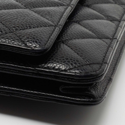 Pre Owned Chanel Black Quilted Caviar Leather Classic Wallet On Chain