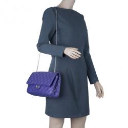 Pre Owned حقيبة يد بغطاء شانيل ريسو 2.55 جلد خروف بنفسجي مبطن