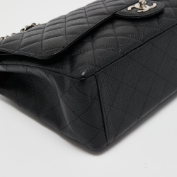 مملوكة مسبقًا Chanel Black Quilted Caviar Leather Maxi Classic Double Flap Bag