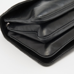 Pre Owned Chanel Black Quilted Leather Accordion Flap Bag