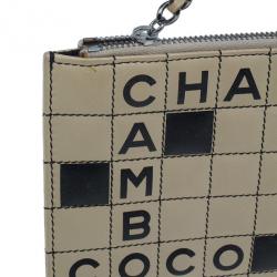 Pre Owned  حقيبة شانيل صغيرة مربعات مبطنة بالكلمات المتقاطعة جلد خروف أسود وبيج