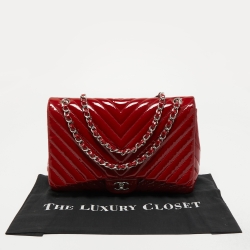 Pre Owned Chanel Red Chevron Patent Leather Maxi Classic Single Flap Bag