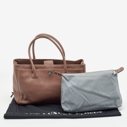 Pre Owned Chanel Old Rose Leather Cerf Shopper Tote
