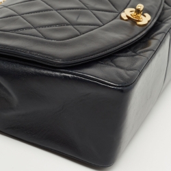 Pre Owned Chanel Black Quilted Leather Vintage Diana Flap Bag