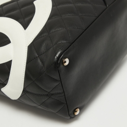 Pre Owned Chanel Black/White Quilted Leather Small Cambon Ligne Bucket Tote