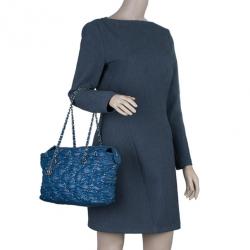 مملوكة مسبقًا Chanel Blue Quilted Tweed Stitched Nylon Small Bubble Shoulder Bag