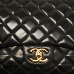 Pre Owned Chanel Black Quilted Leather Maxi Classic Double Flap Bag