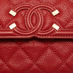 Pre Owned Chanel Red Caviar Leather Small CC Filigree Flap Wallet