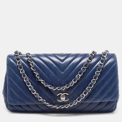 Pre Owned Chanel Blue Surpique Chevron Leather CC Flap Bag