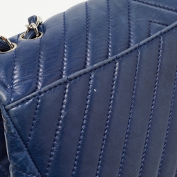 Pre Owned Chanel Blue Surpique Chevron Leather CC Flap Bag