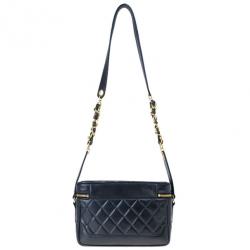 مملوكة مسبقًا Chanel Black Lambskin Leather Vintage Crossbody