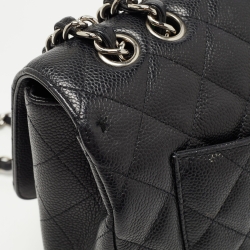 Pre Owned Chanel Black Quilted Caviar Leather Jumbo Classic Single Flap Bag