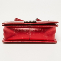 Pre Owned Chanel Red Quilted Patent Leather Medium Boy Bag
